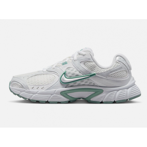 Nike V5 Rnr Kadın Bej Sneaker Ayakkabı HQ7901-106 T-25 Nike V5 Rnr Kadın Bej Sneaker Ayakkabı HQ7901-106 T-25